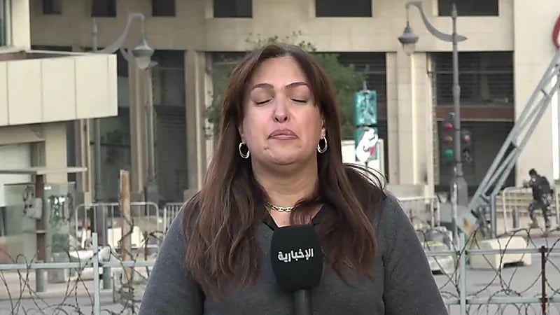 مراسلة تبكي فرحا بعد انتخاب جوزيف عون رئيسا للبنان.. فيديو