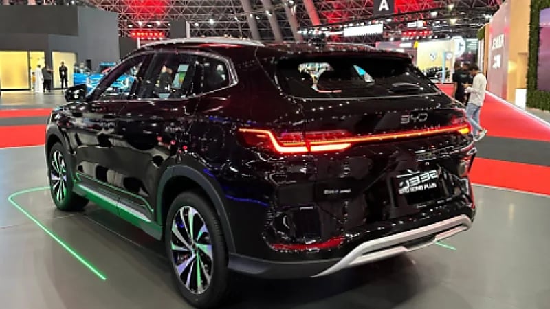 شركة بي واي دي تكشف عن طرازها الجديد سونج بلس 2025