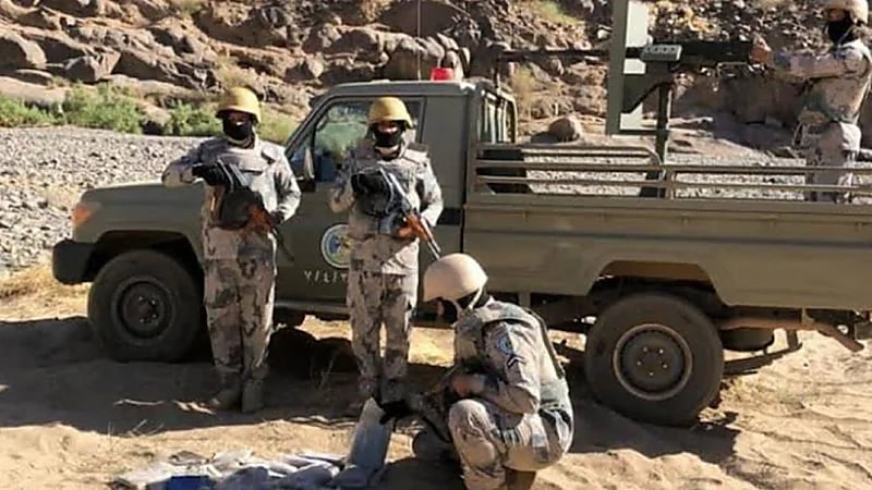 القبض على 9 مخالفين واحباط تهريب 195 كلجم من نبات القات المخدر