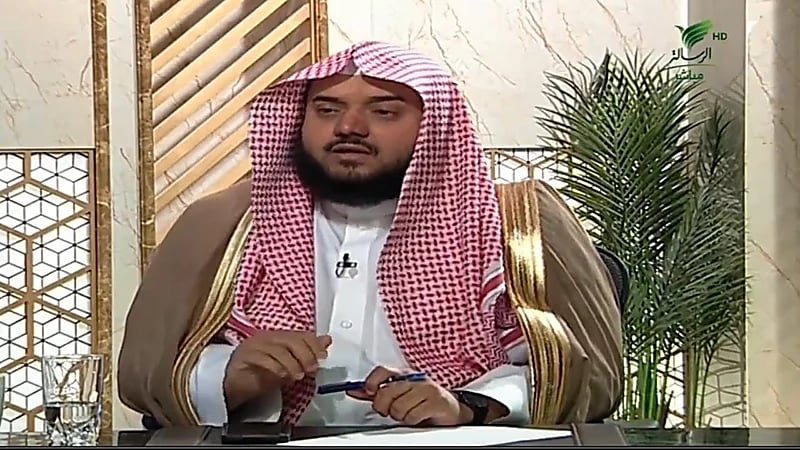 المطوع يوضح هل يجوز لامرأة مريضة ربط رحمها للتوقف عن الإنجاب.. فيديو