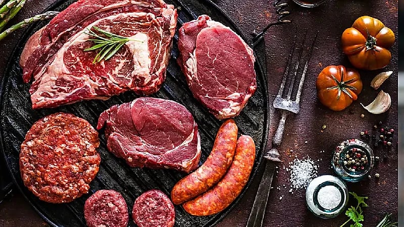 الأحمدي: اللحوم الحمراء حل لمشكلة تساقط الشعر وتقصف الأظافر.. فيديو