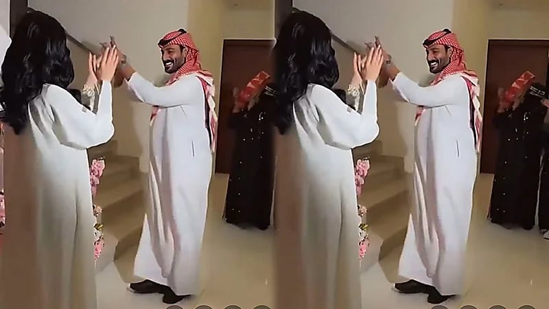 سعيد الزهراني يحتفل بخروج زوجته صالحة من المستشفى ..فيديو