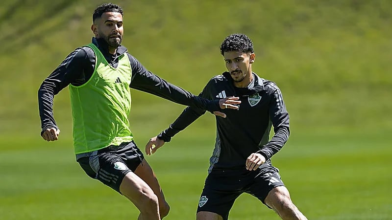 الأهلي يفتتح ودياته بمواجهة تيرول في معسكر النمسا