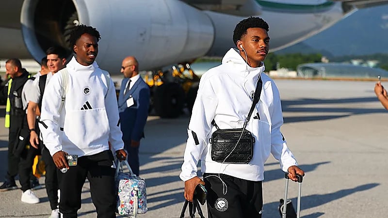 وصول بعثة النصر إلى مدينة سالزبورغ  .. صور