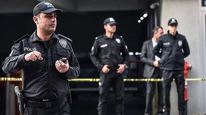 صدمه بالخطأ فقتله.. جريمة صادمة تهز مترو إسطنبول