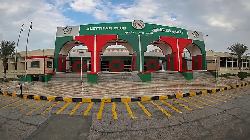 الاتفاق يقترب من دعم صفوفه بـ3 صفقات أجنبية