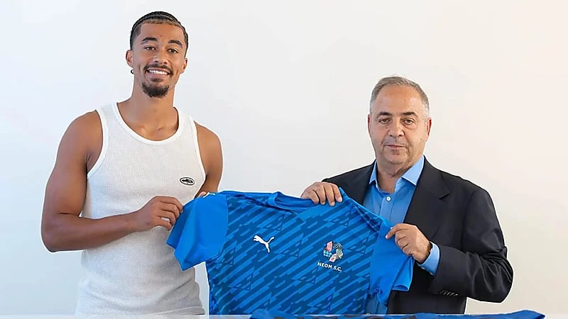 ليكيب تشيد باستراتيجية السعودية لضم المواهب الأوروبية