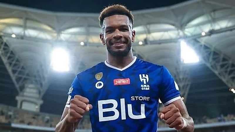 البليهي يثير الجدل بصورة ويلمح باقتراب رحيله للاتحاد