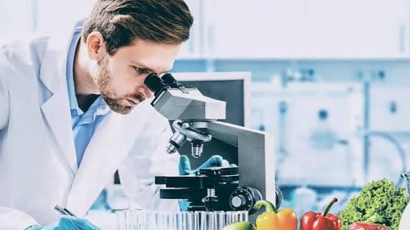 أطعمة تسبب الإرهاق وتزيد من النعاس النهاري