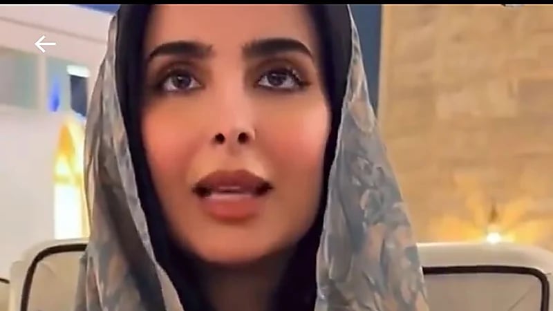 الزهراني لزوجته داخل مطعم دايت: إذا ما عجبني المطعم أنتي اللي تحاسبين ..فيديو