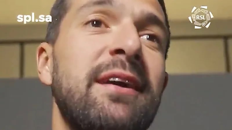 محترف الرياض: سالم الدوسري هو أفضل لاعب سعودي .. فيديو