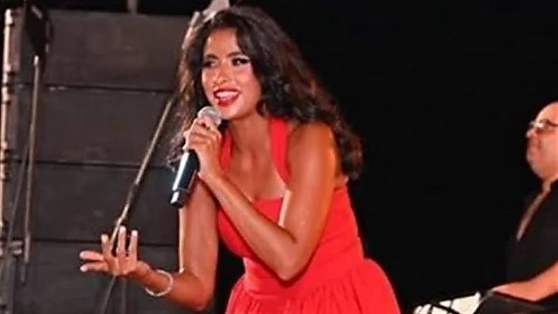 تصريحات روبي في حفل العلمين تثير جدلاً واسعاً ومطالب بالتحقيق معها ..فيديو