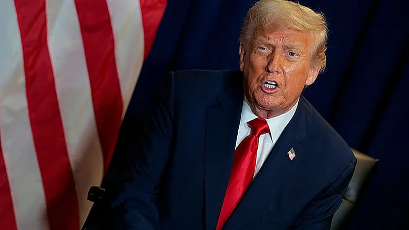 ترامب يعلن رسومًا جمركية جديدة من بينها 100 % على الأدوية