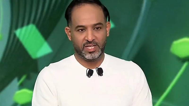 عبده عطيف ‬⁩: مباراة ⁧‫الاتحاد‬⁩ ممتعة من طرف النصر فقط.. فيديو