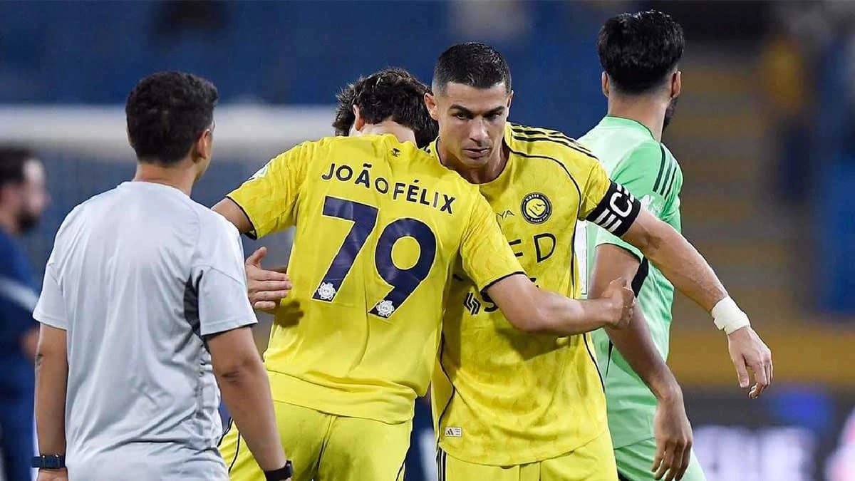 الصحف العالمية تشيد برونالدو بعد وصوله لـ 950 هدف