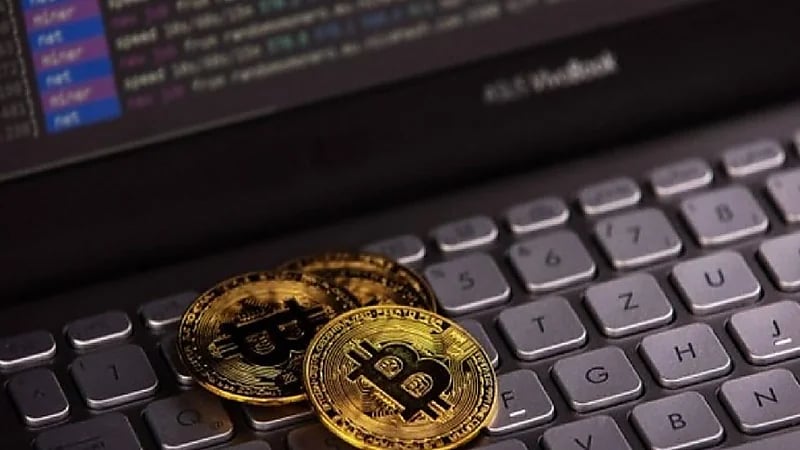 خبير : العملات الرقمية وراء انقطاع الكهرباء في آسيا الوسطى