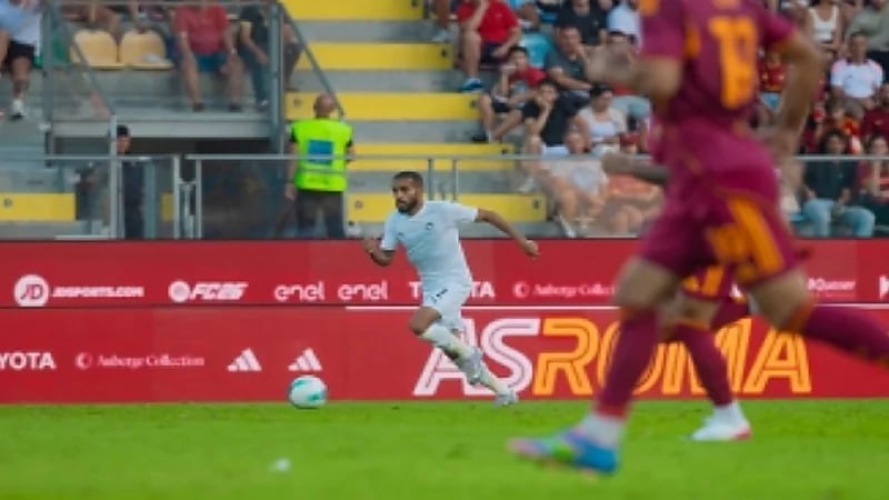 نيوم يتعادل وديا روما