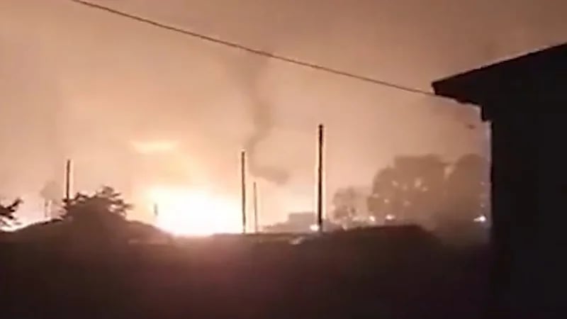 شاهد.. لحظة تحطم كارثي لصاورخ بعد إطلاقه