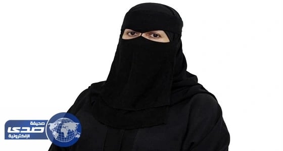 مواطنة تتخلى عن 37 عاما عمل مصرفي للتفرغ للخياطة في الشرقية