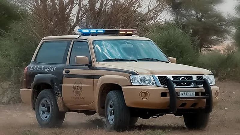 ضبط مواطن بحوزته أسد وكائنات مهددة بالانقراض في الرياض(فيديو)