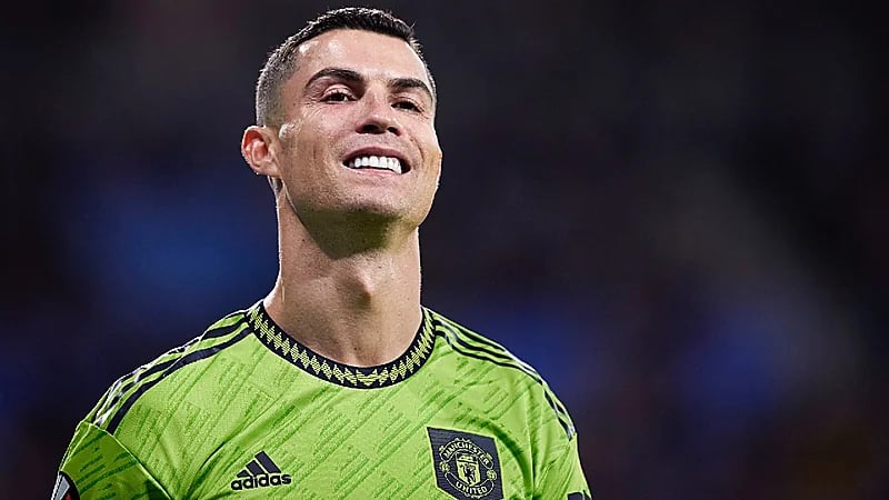 رونالدو يقترب من النصر