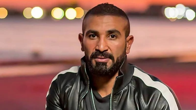 أحمد سعد يبدي غضبه بعد تسريب رقم هاتفه