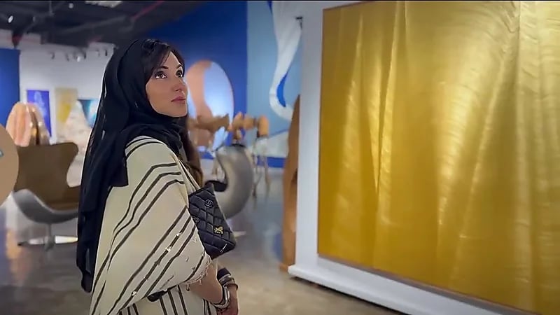 الأميرة ريم بنت الوليد: استمتعت بزيارة حي جاكس برفقة بناتي ..فيديو