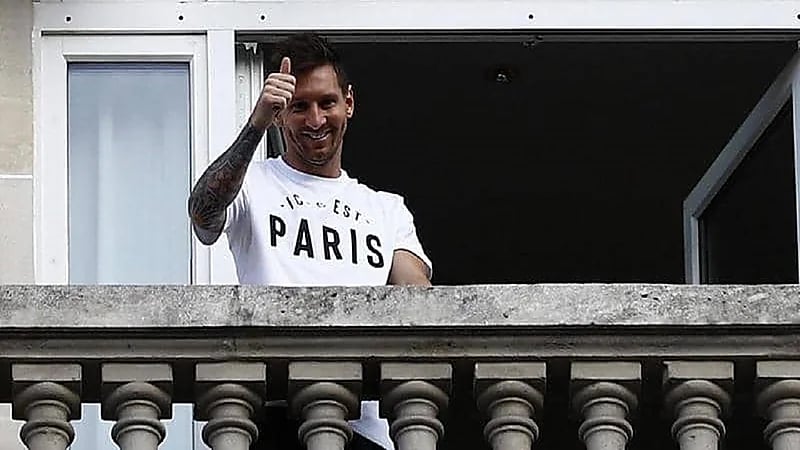 ميسي ينجو من عملية سطو في باريس