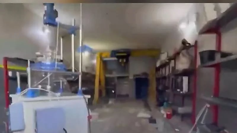 الجيش اللبناني يفكك أحد أضخم معامل المخدرات في لبنان.. فيديو