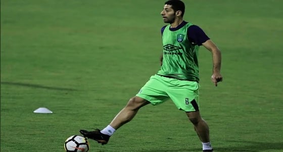 الأهلي يعاود تدريباته استعدادًا للهلال