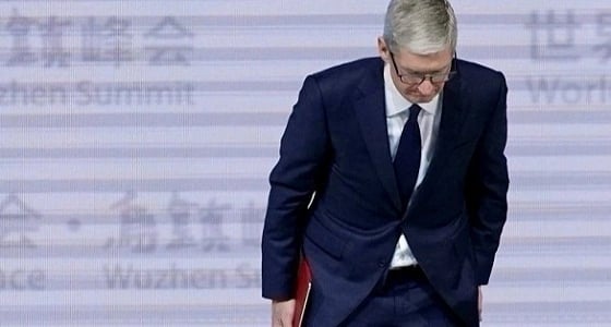 أبل تطلق حلًا لبطء بطاريات آي فون