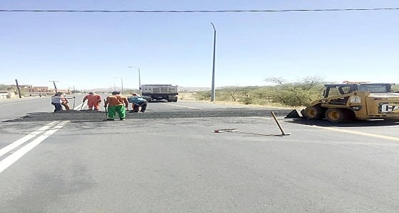 22 مطبا في مسافة 6 كم على طريق لزمة