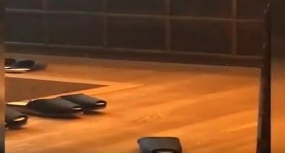 بالفيديو.. أحذية من " نيسان " مزودة بتقنية الاصطفاف الذاتي