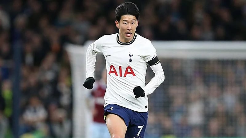 توتنهام يشترط عروض كبيرة لبيع سون