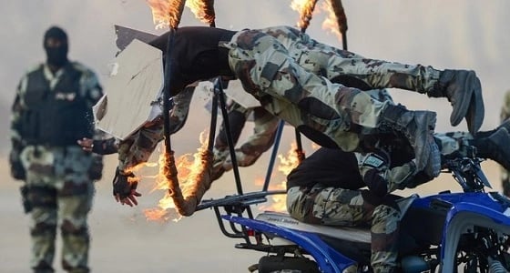 بالفيديو والصور.. حفل تخريج الدورة التأهيلية لدوريات أمن الطرق والتدخل السريع