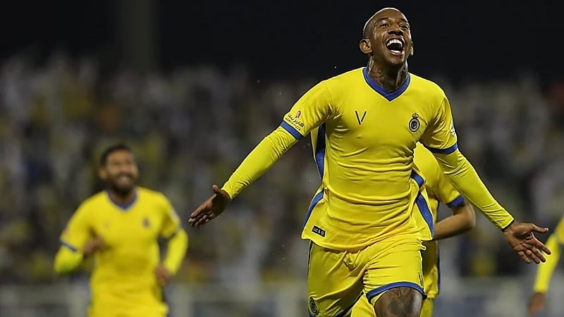 عضو بالنصر ينفي رحيل تاليسكا