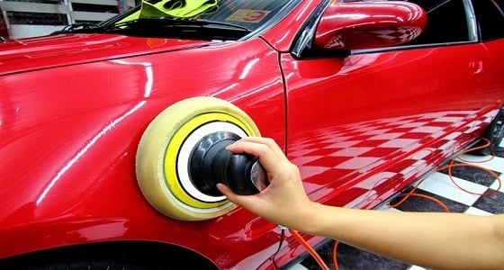 طرق بسيطة للحفاظ على طلاء سيارتك وإعادة اللمعان إليه