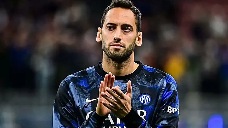 عروض مغرية من أندية روشن لضم لاعب إنتر ميلان