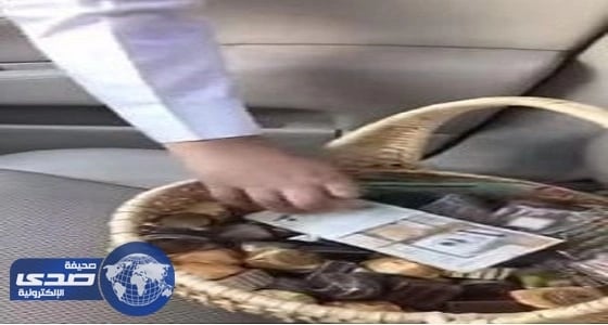 بالفيديو.. مصور يكشف حقيقة مقطع سرقة طفل العيديات