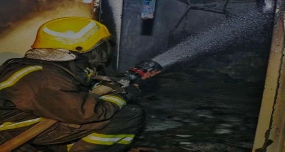 إصابة 6 أشخاص بالاختناق إثر حريق نشب بـ " غرفة نوم " في الطائف