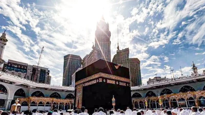 تعامد الشمس على الكعبة يوم الجمعة