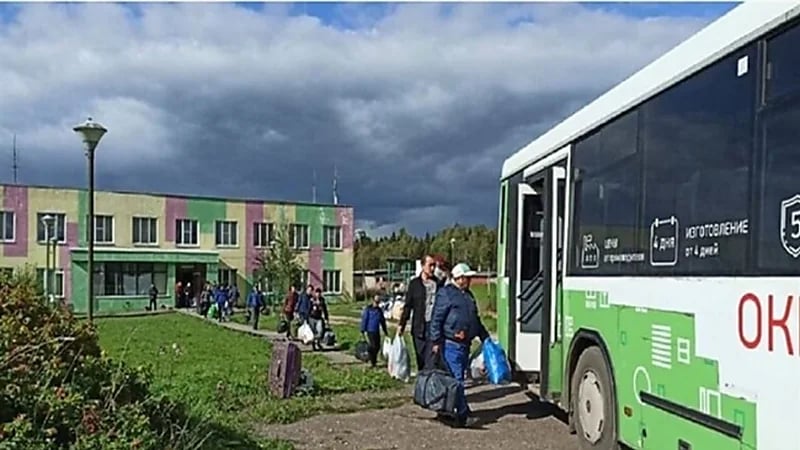 قرار بإغلاق سكن جماعي للعمالة الأجنبية بعد اغتصاب وقتل مسنة