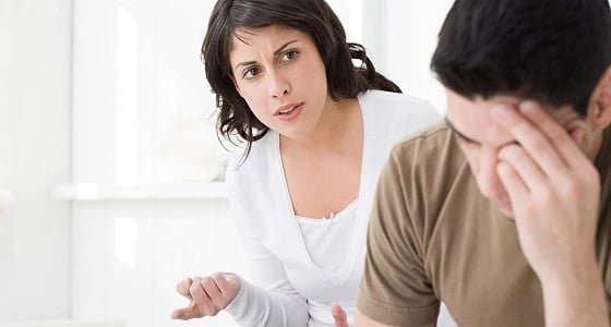 6 أسرار يخفيها الرجال عن زوجاتهم