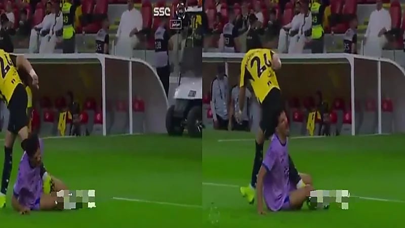 الروقي عن تدخل العبود الخطير على لاعب الخلود: الحكم لا حس ولا خبر.. فيديو