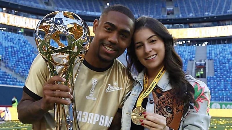 زوجة مالكوم بعد انضمامه للهلال: هيا بنا للرياض لتحقيق بطولات جديدة