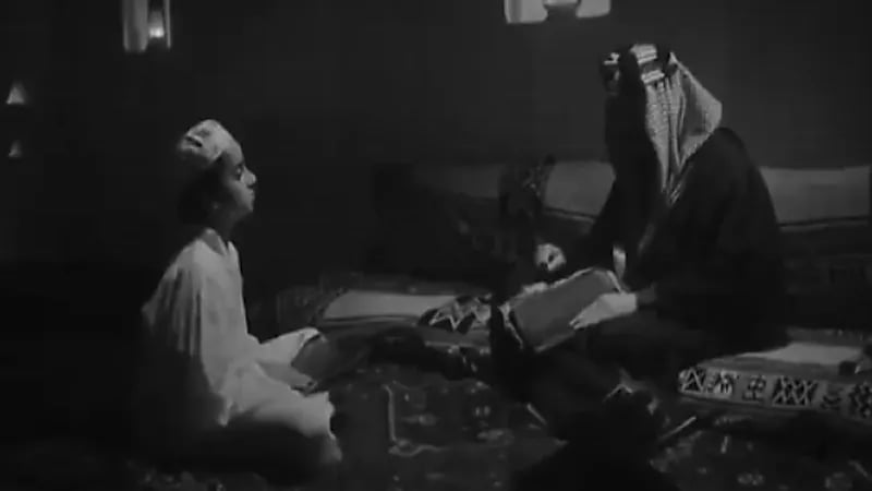 بالفيديو.. قصة مدرسة الفلاح التي صمدت أمام المحاولات التركية لنشر الجهل بين العرب