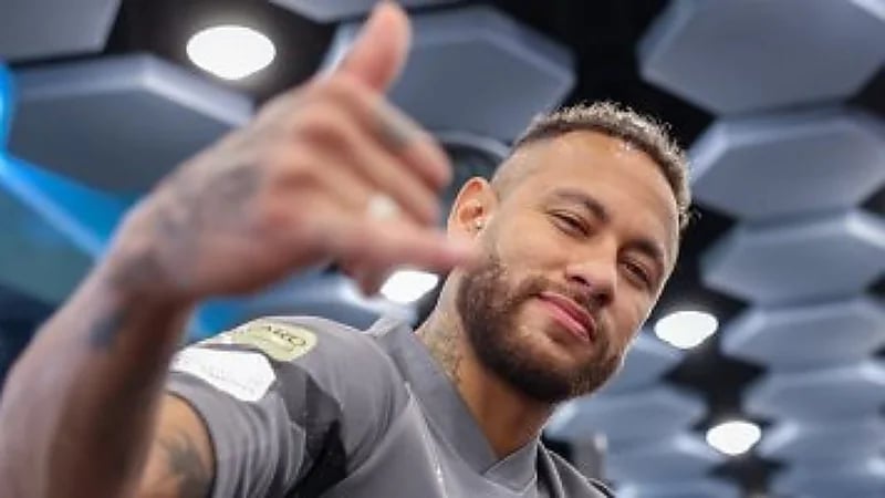 نيمار: أنا أفضل من صلاح وسواريز ومبابي.. فيديو