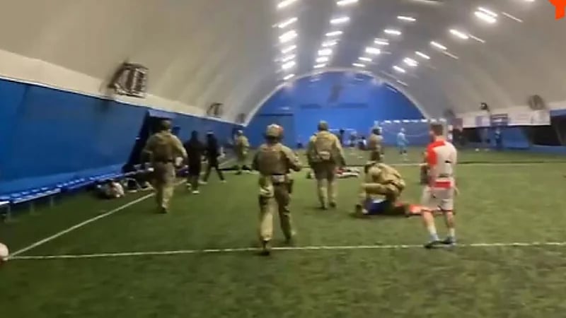 اشتباكات عنصرية تهدد لاعبي كرة القدم المهاجرين بالترحيل في روسيا