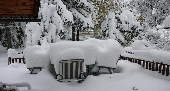 موسكو تلغي عشرات الرحلات الجوية بسبب الثلوج