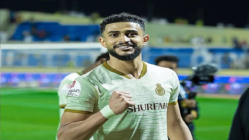 مدافع النصر يقترب من الرحيل